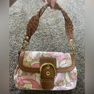 Small Coach Purse Pink and Cream